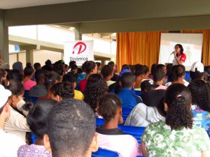Projeto Dinâmica nas escolas realiza palestra em Oratórios