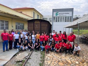 Curso de Farmácia promove manhã interativa com colaboradores da Coorpnova