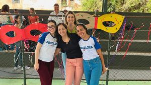 Alunos da Dinâmica participam do ‘Carnaval do CAPS’