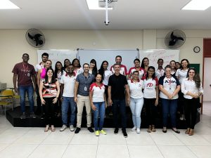 Rivo Assis comanda Formação Continuada para colaboradores na Faculdade Dinâmica