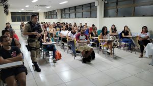 Acadêmicos de Direito recebem PM para palestra sobre Instituição e carreira