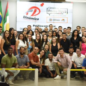 Aula especial proporciona interação de alunos com agentes políticos de Ponte Nova