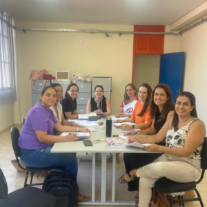 Corpo docente do PROCISA se reúne e conclui relatório a ser enviado à Capes