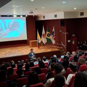 I Dinâmica em Debate engrandece formação de alunos com discussão sobre Reforma Tributária e presença de relator