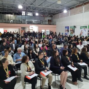 ‘Start Dinâmica’ promove homenagens, integra comunidade e inicia semestre letivo