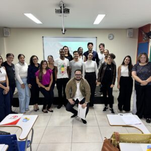 Minicurso capacita alunos de Administração sobre consultoria