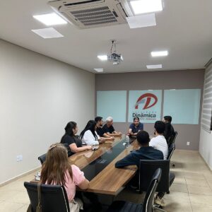 Membros de 2026 da Equipe EXT são empossados