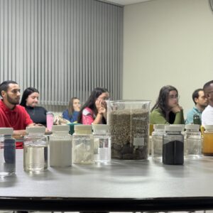 Palestras abordam sobre qualidade da água e prática farmacêutica