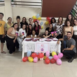 Alunos de Psicologia promovem intervenção no átrio sobre violência contra a mulher