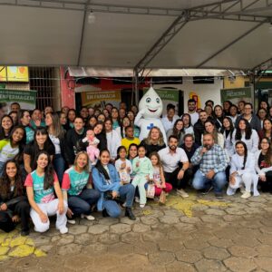Feira leva serviços gratuitos e aproxima comunidade da Faculdade Dinâmica em Dom Silvério 