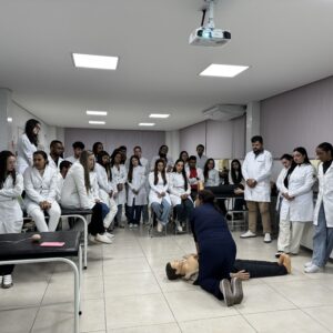 I Semana Acadêmica de Farmácia promove atualização profissional e integração entre estudantes 