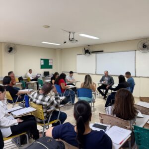 Faculdade Dinâmica promove capacitação docente para fortalecer a formação médica