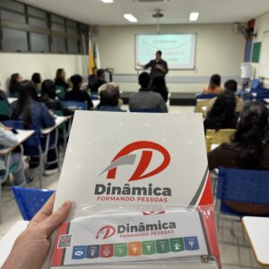 Dinâmica recepciona calouros dos cursos noturnos em evento de integração e boas-vindas 
