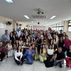 Alunos que farão Enamed ganham acolhida especial com participação de familiares 
